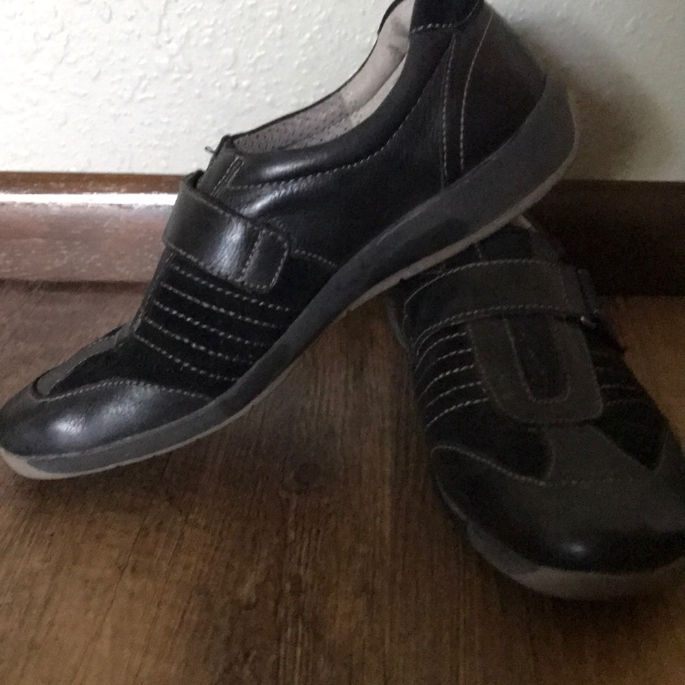 Black Blair leather Sneaker